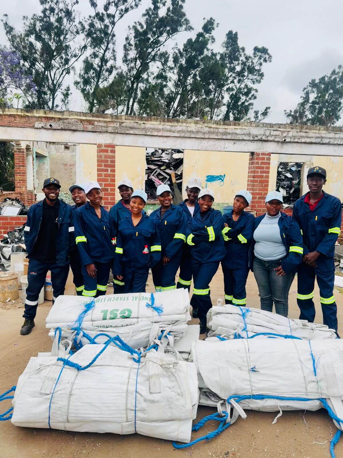 R2E2 SMME Development Initiative at Mdlume Recycling Management article image