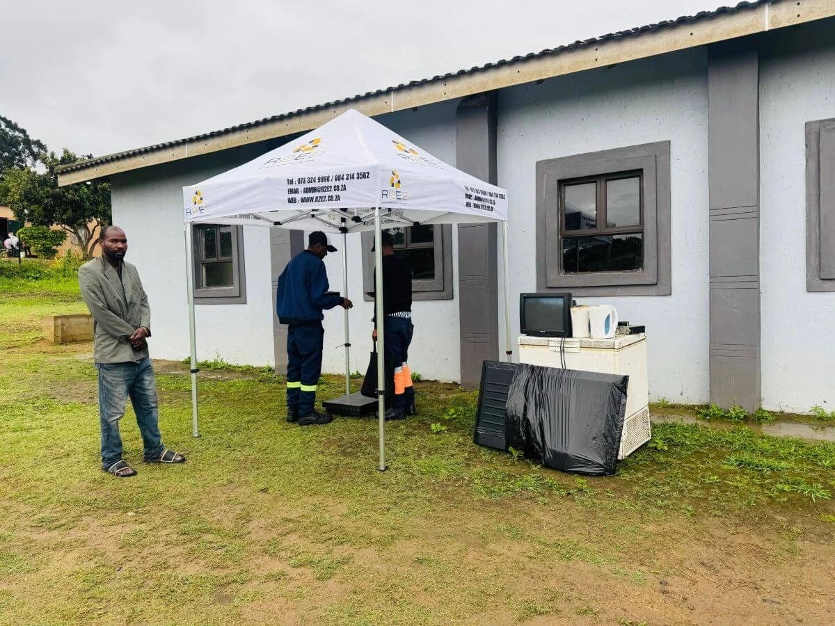 R2E2 New Beginnings Worship Centre E-Waste Collection Event article image